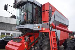 Massey Ferguson 2720H