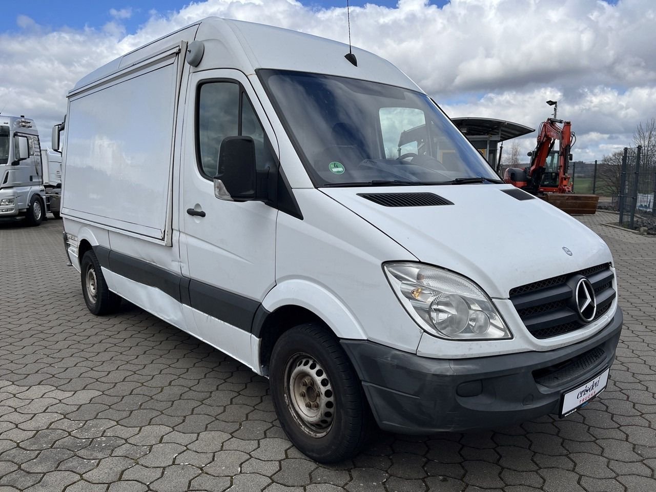 Truck Mercedes Benz SPRINTER 903.6