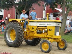 Minneapolis Moline M670 Super