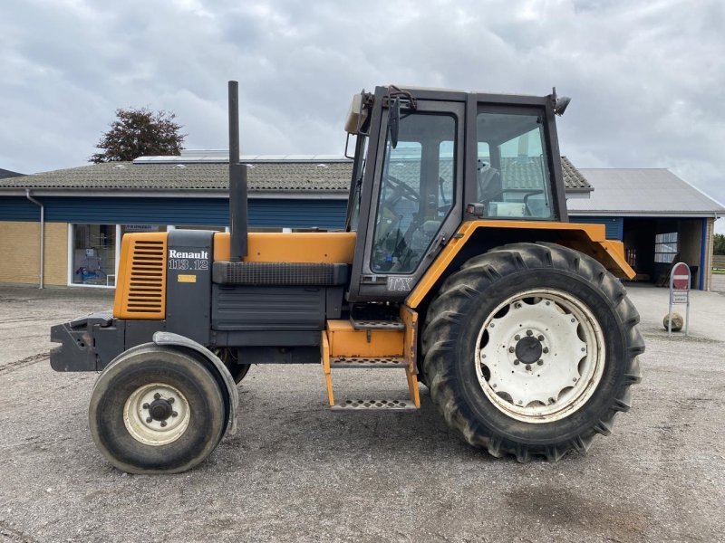 Tractor Renault 113-12 TX
