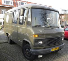 Mercedes Benz BA Tavara-auto 5ov 2143cm3