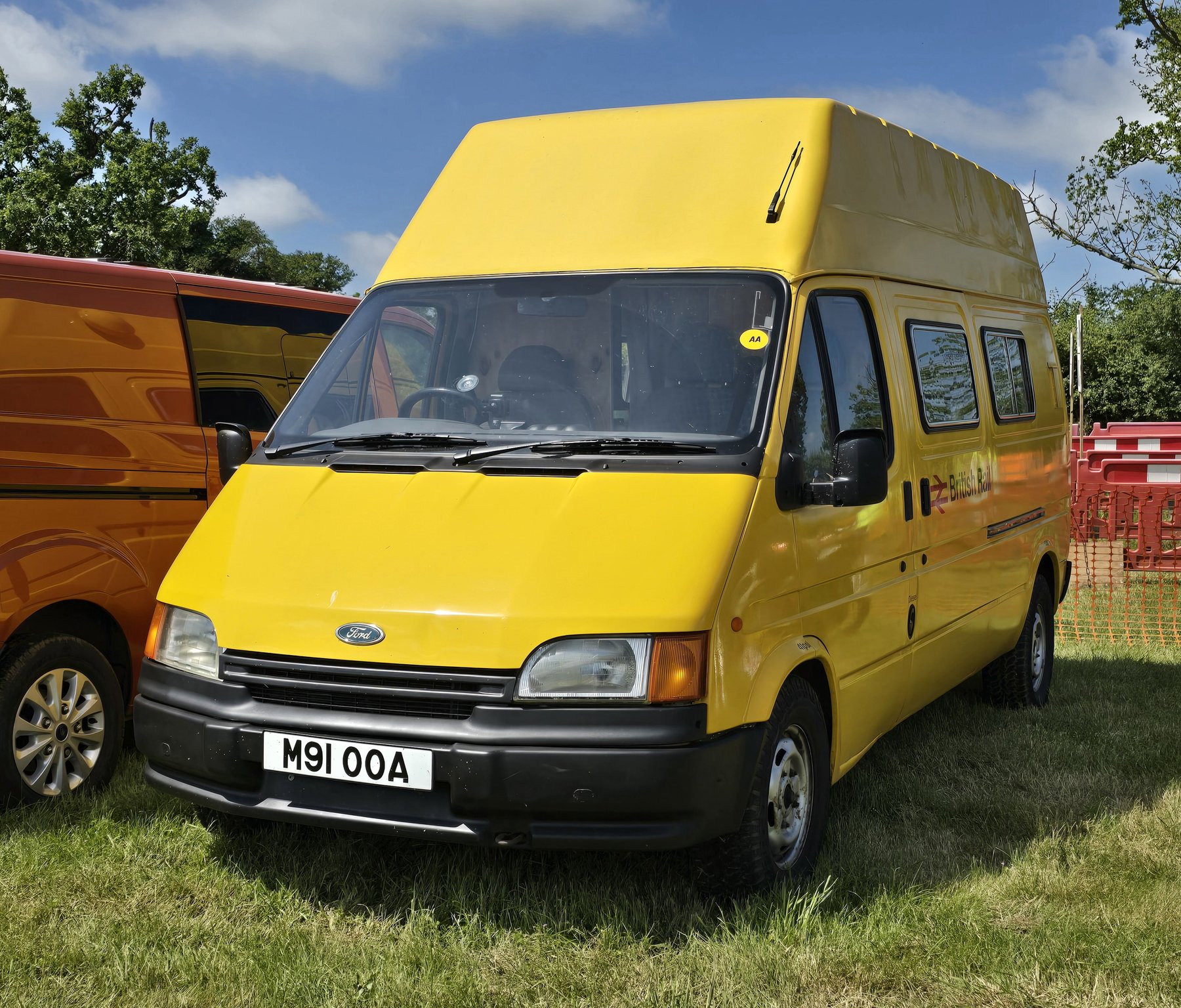 Ford TRANSIT 100D VAN