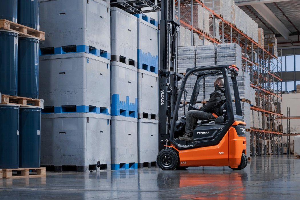 Elektrostapler Toyota 7FBMF 30