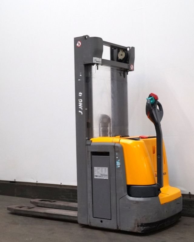 Lagertechnik Jungheinrich EJC214z