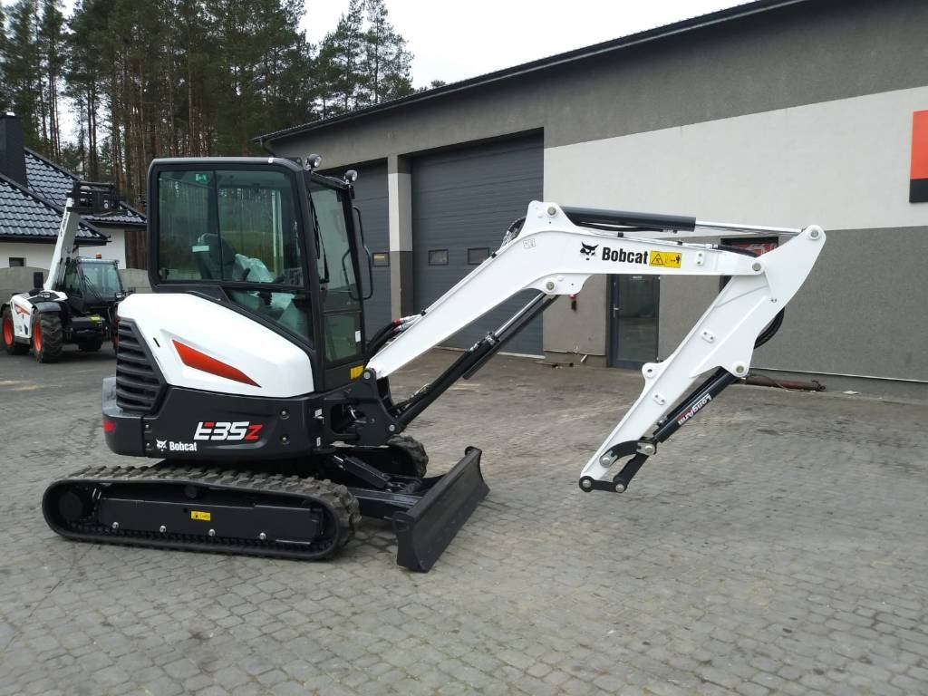 Mini excavators Bobcat E35z
