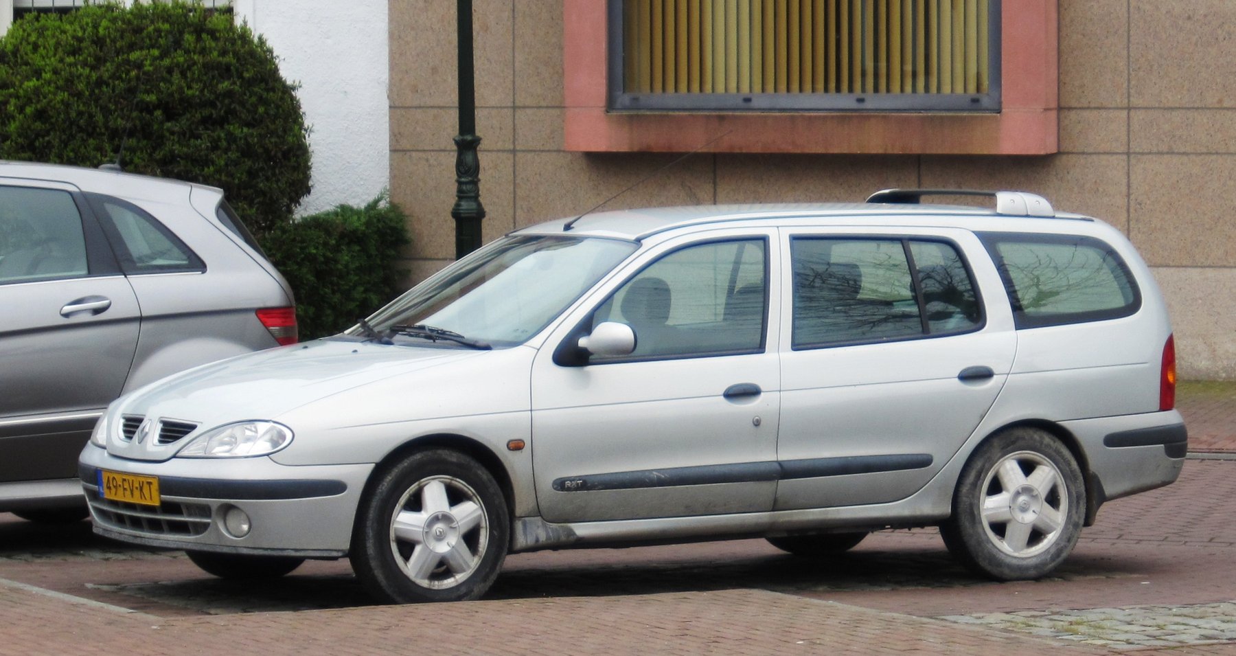 Van Renault 5D MEGANE BREAK 1.9DTI-KA0505/257