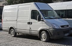Iveco DAILY 35S12 375
