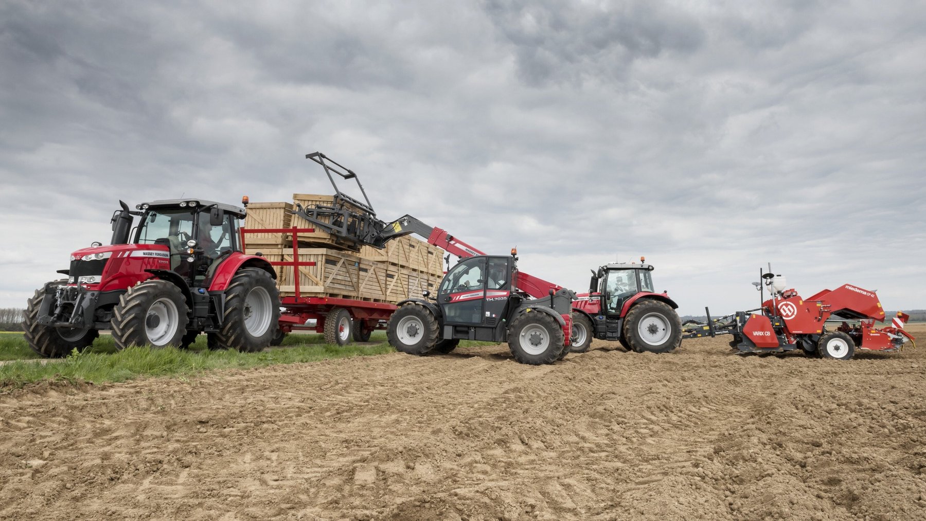 Tractor Massey Ferguson TH.7035