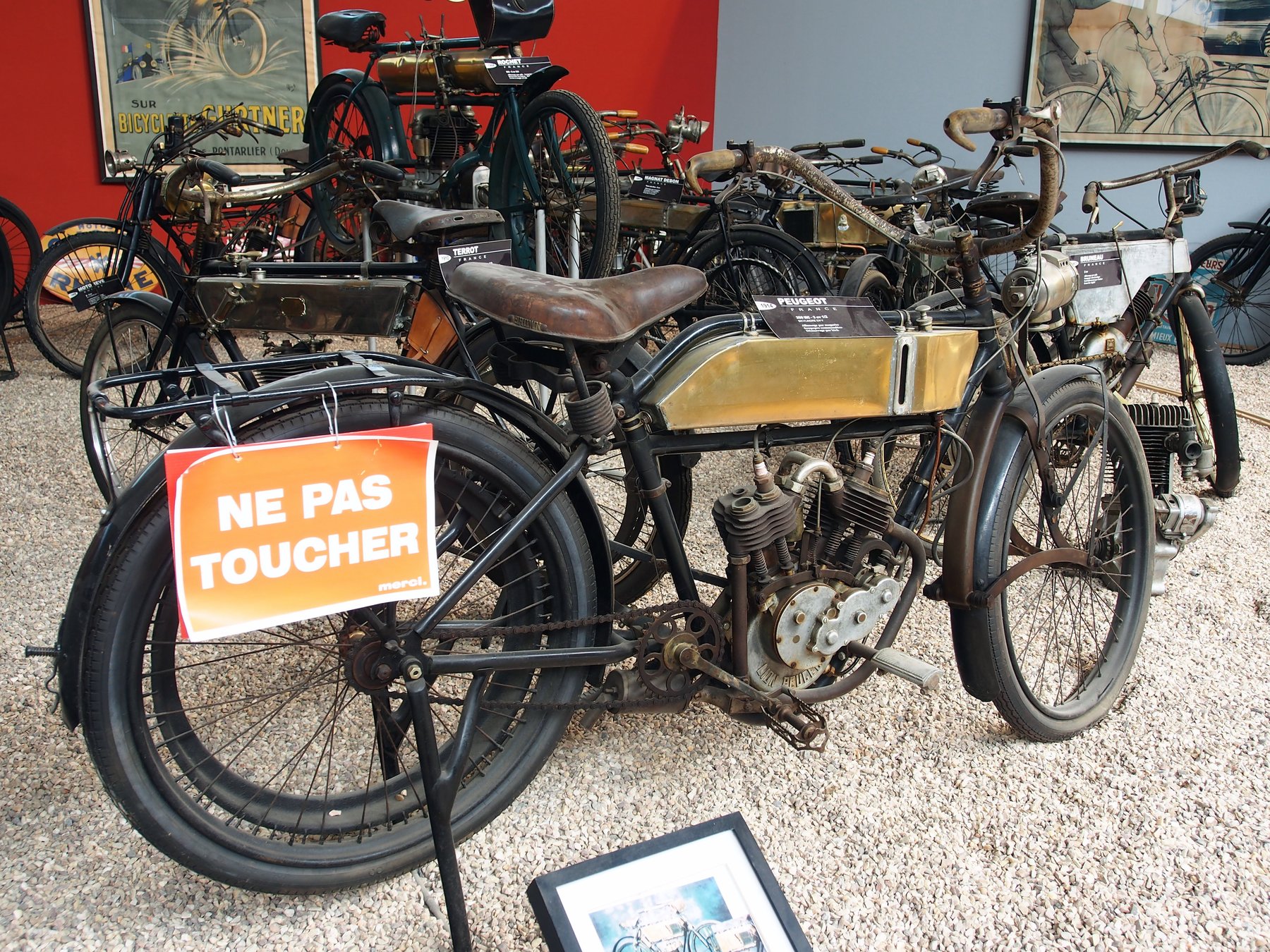 Peugeot 350 2.5D