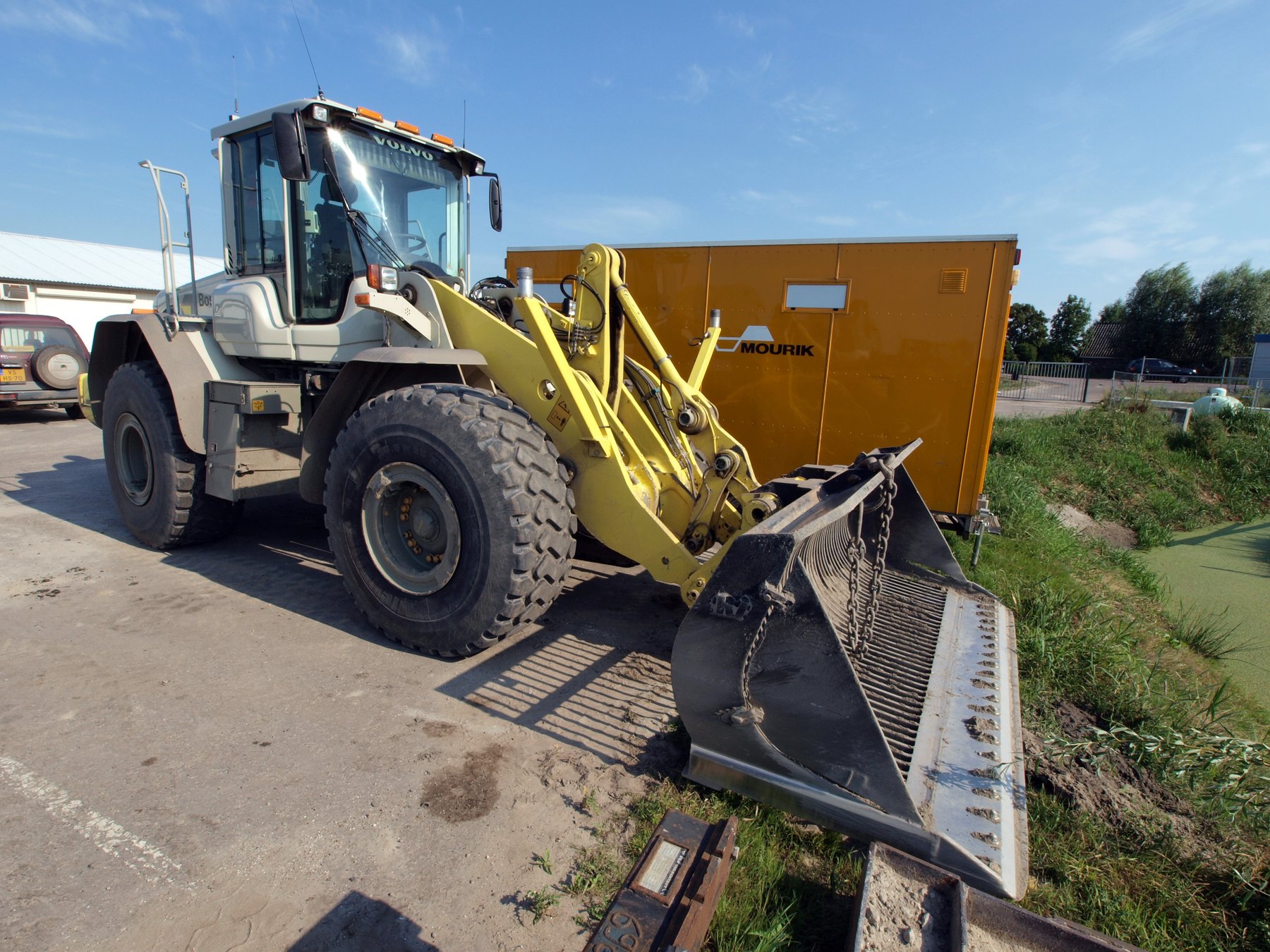 Volvo L120F