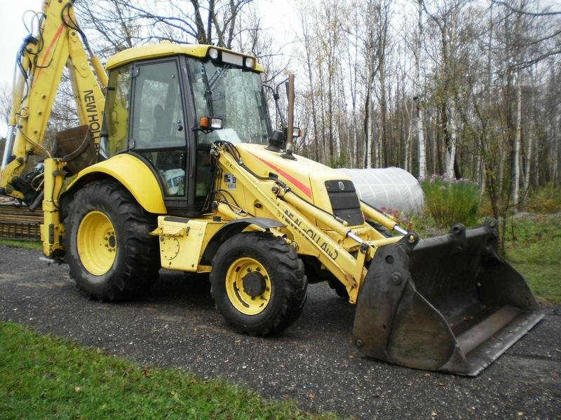 Backhoe loaders New Holland LB110