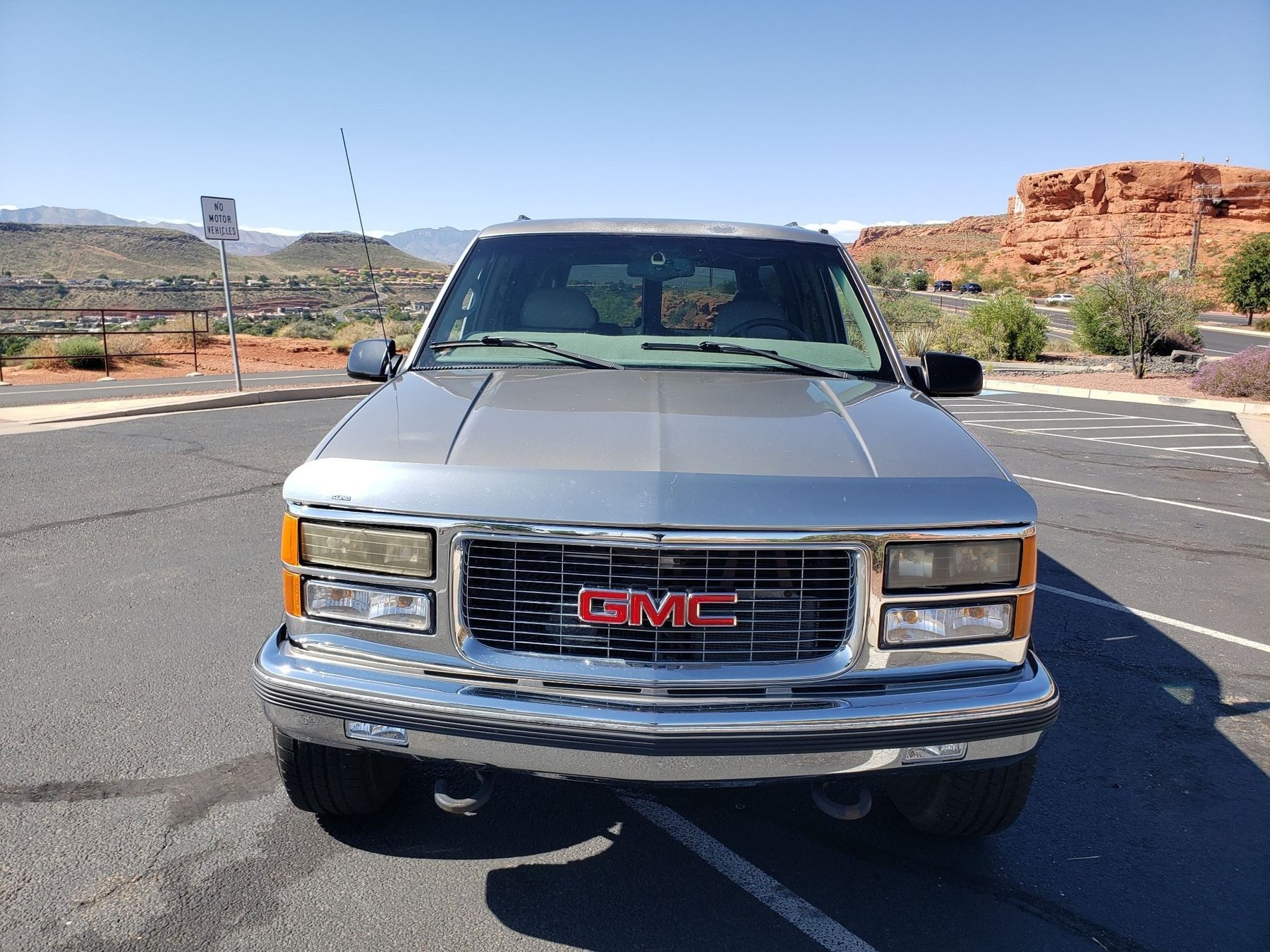 Van Gmc Midas SILVERADO K2500