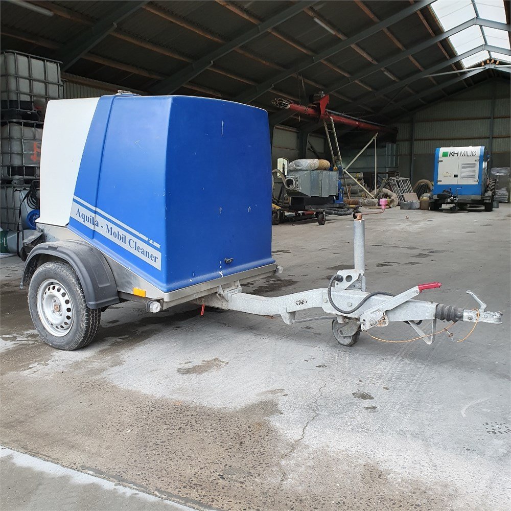 Trailer EGELUND AQUILA TD302NB0