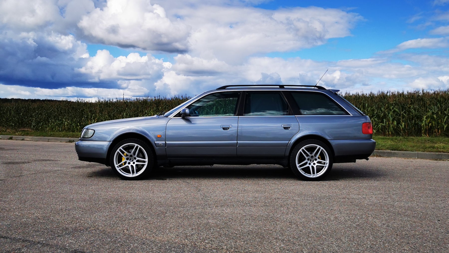 Transporter Audi A6 AVANT 2.5 TDI V6