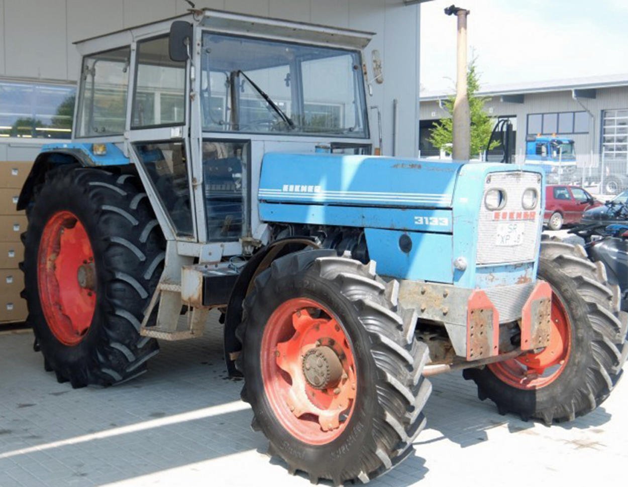 Traktor Eicher 3133