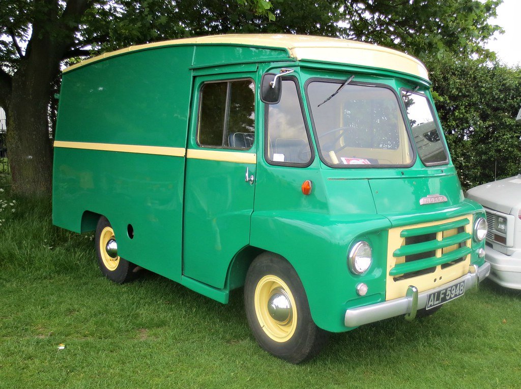Transporter Bmc Morris LD Van