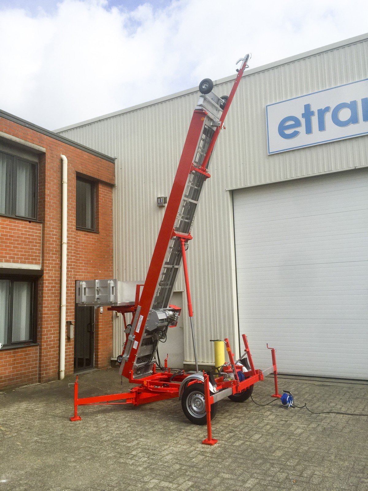 Trailer ETRAMO SKY HIGH 1200