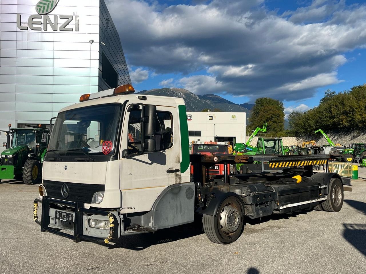 Trailer Hfr SB240