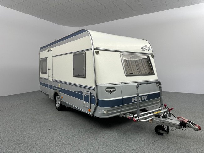 Anhänger Fendt-Caravan PLATIN 470 TFB