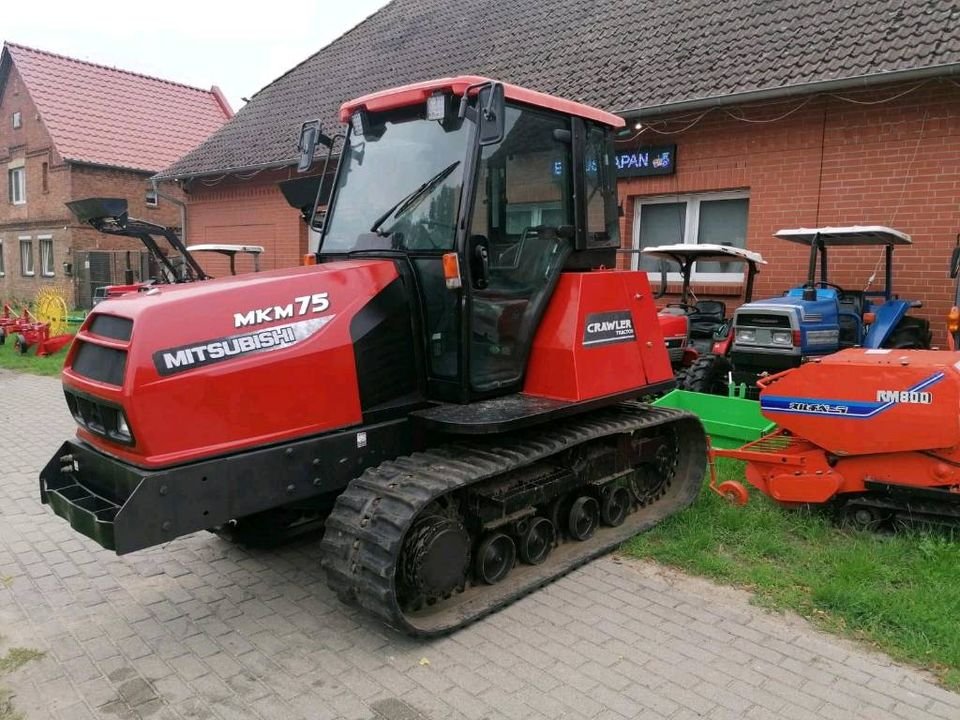 Tractor Mitsubishi MKM70