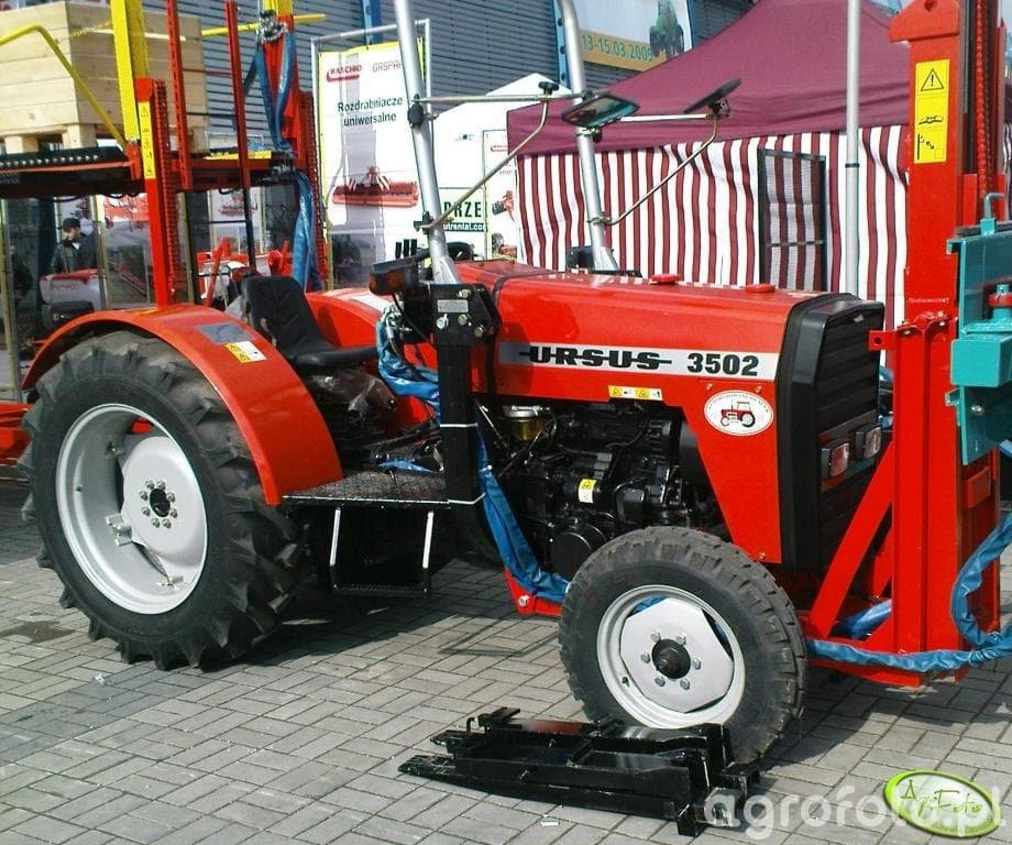 Tractor Ursus 3502 Orchard