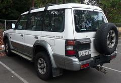 Mitsubishi 5D PAJERO STW-2.8TD-0NV460