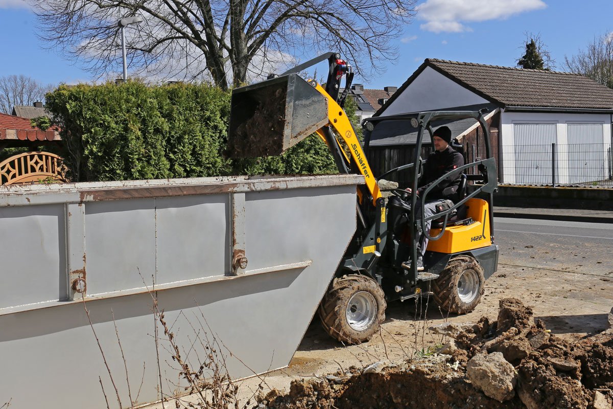 Schäffer Soil bucket with grab