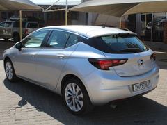 Opel 5D MONTEREY 3.1 TD