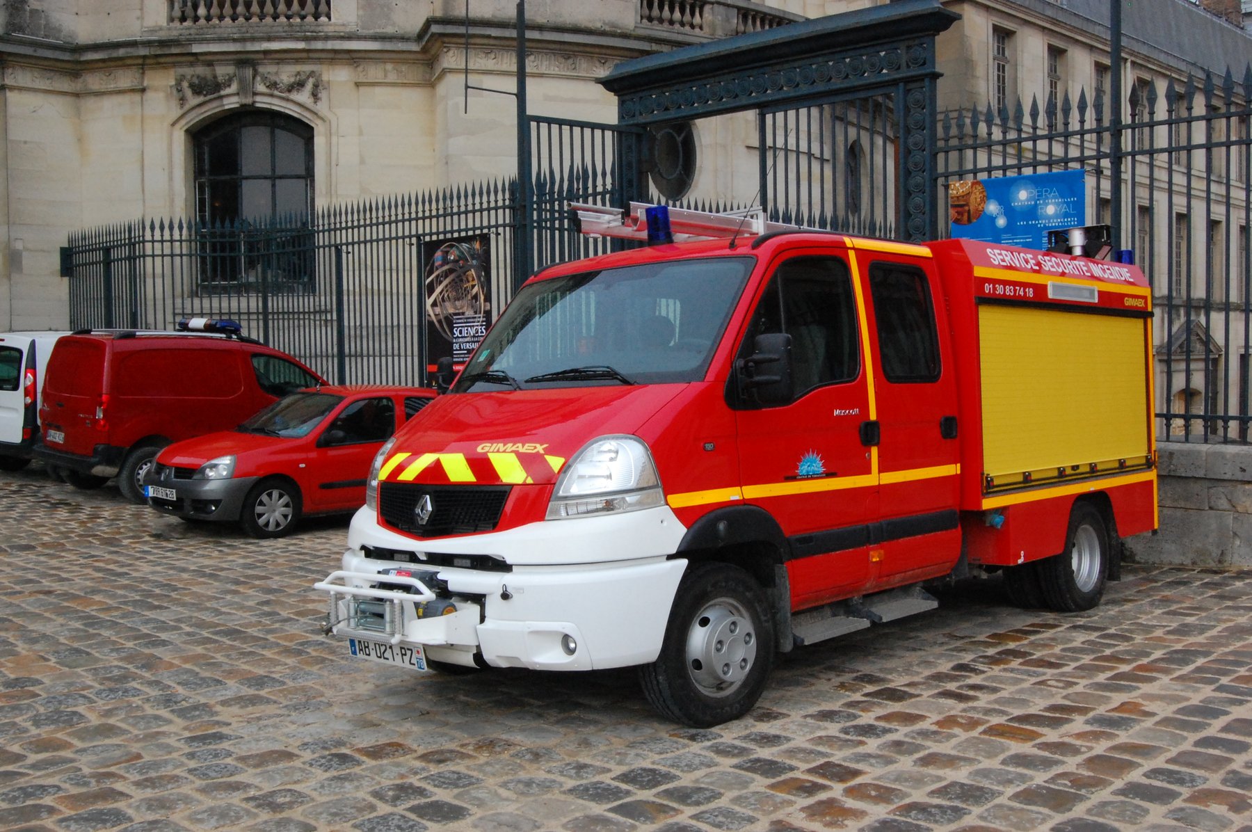 Truck Renault MASCOTT FOURGON