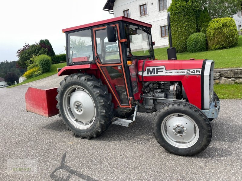 Tractor Massey Ferguson MF 245