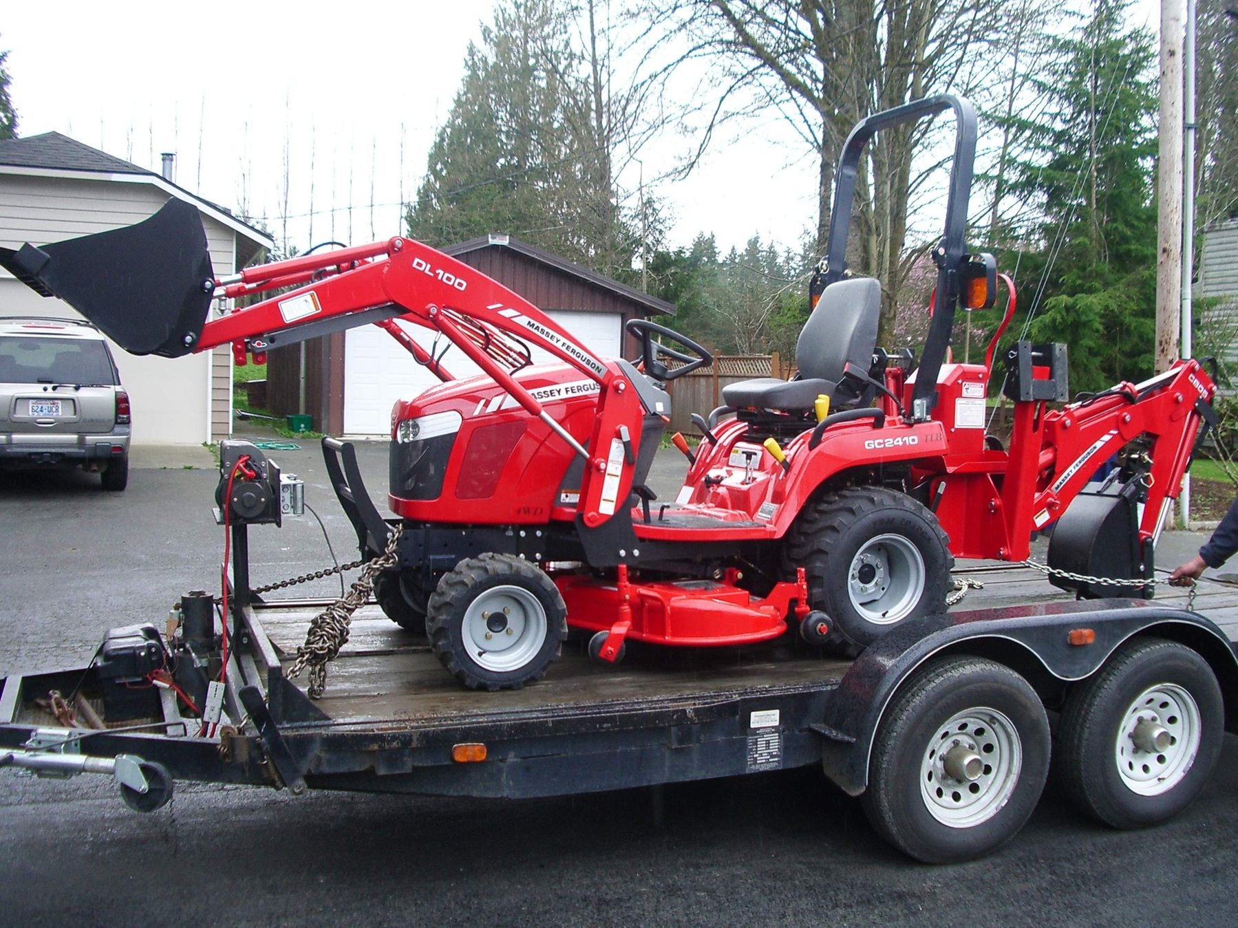 Excavator Massey Ferguson GC2410