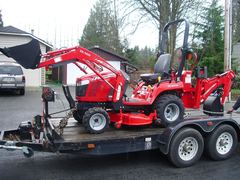Massey Ferguson GC2410