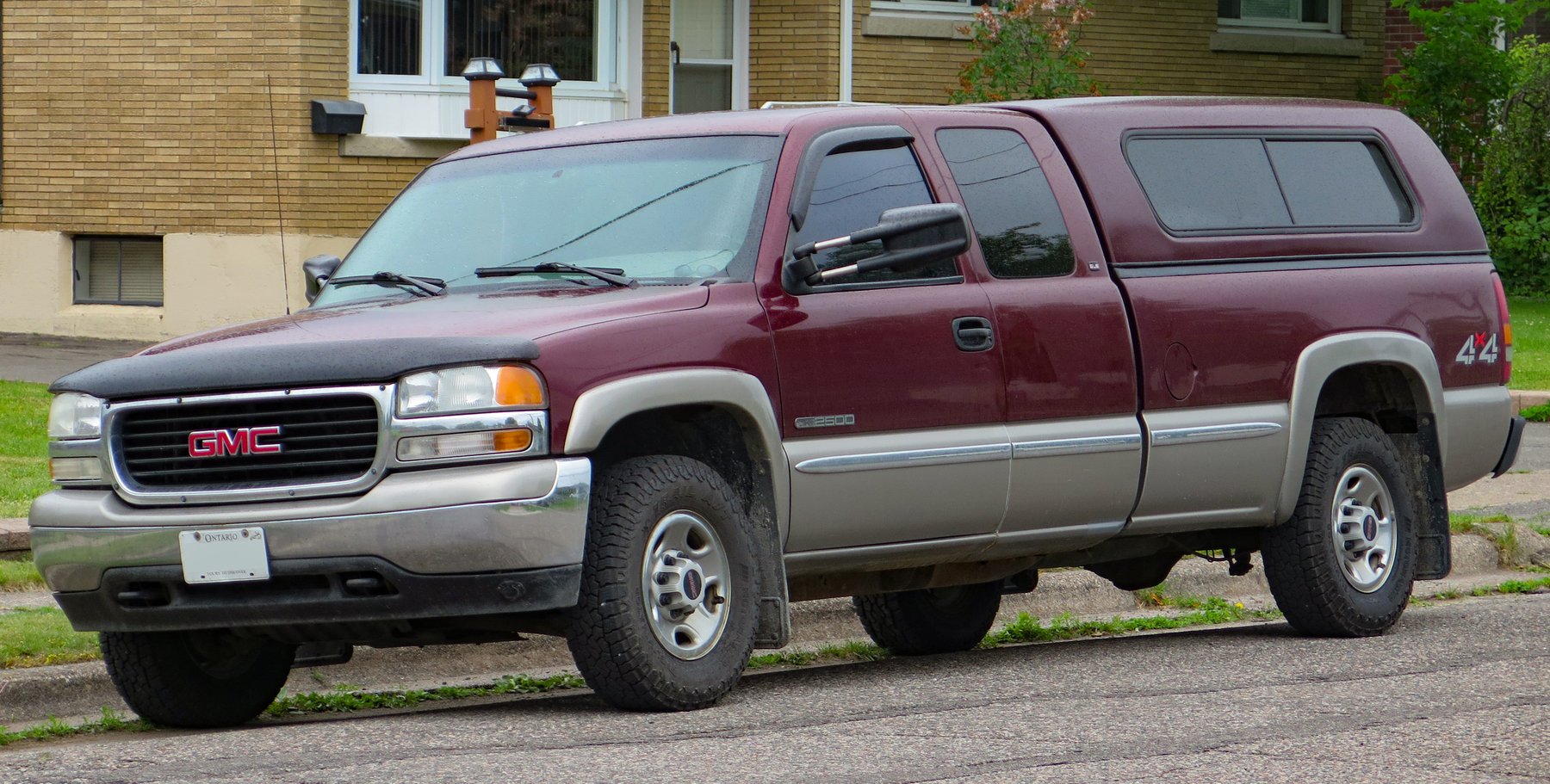 Truck GMC Sierra 2500 SLE