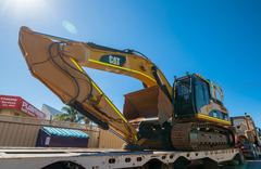 Caterpillar 235C Wide Gauge Trencher