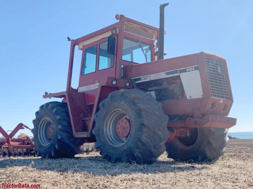 Tractor International Harvester 4186