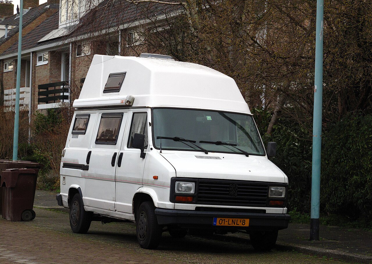 Van Peugeot JS/280 G52