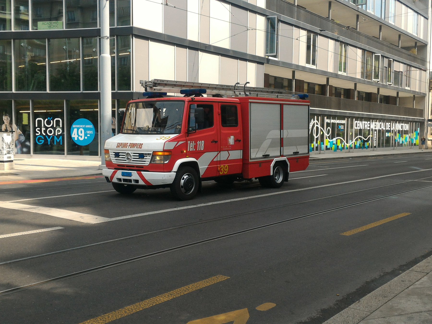 Truck Mercedes Benz 815 D