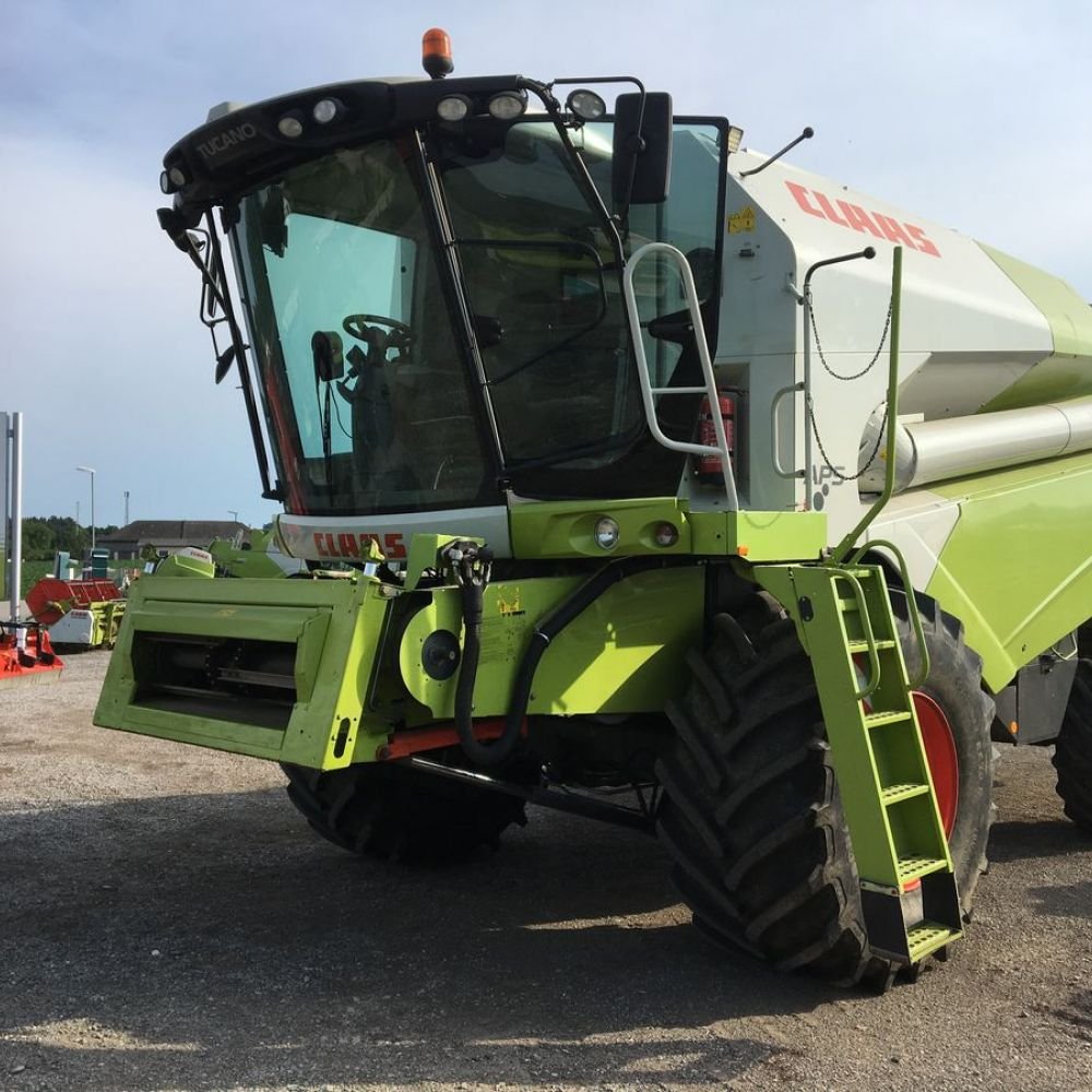 Maszyna żniwna CLAAS Tucano 440
