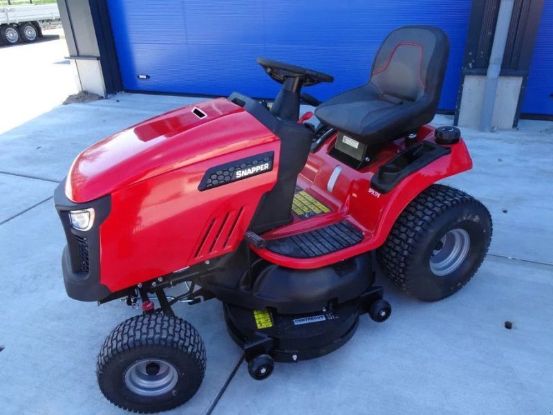 Ride-on mowers Snapper 2811X5