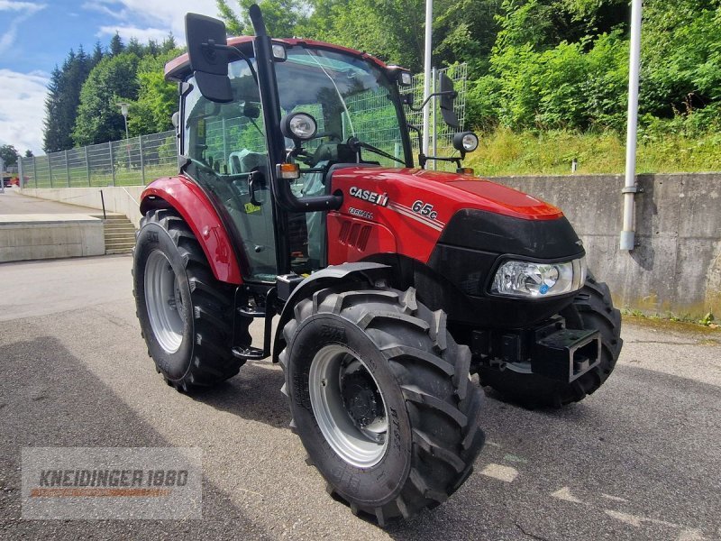 Case IH Farmall 65C STRADDLE