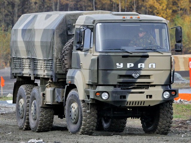 Pojazdy wojskowe i specjalne Ural Урал-6370
