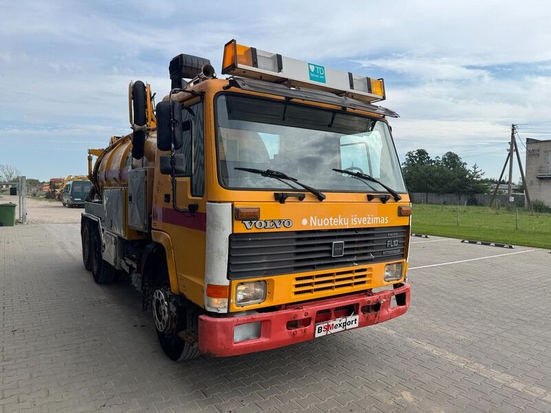 Truck Volvo FL10 6X2