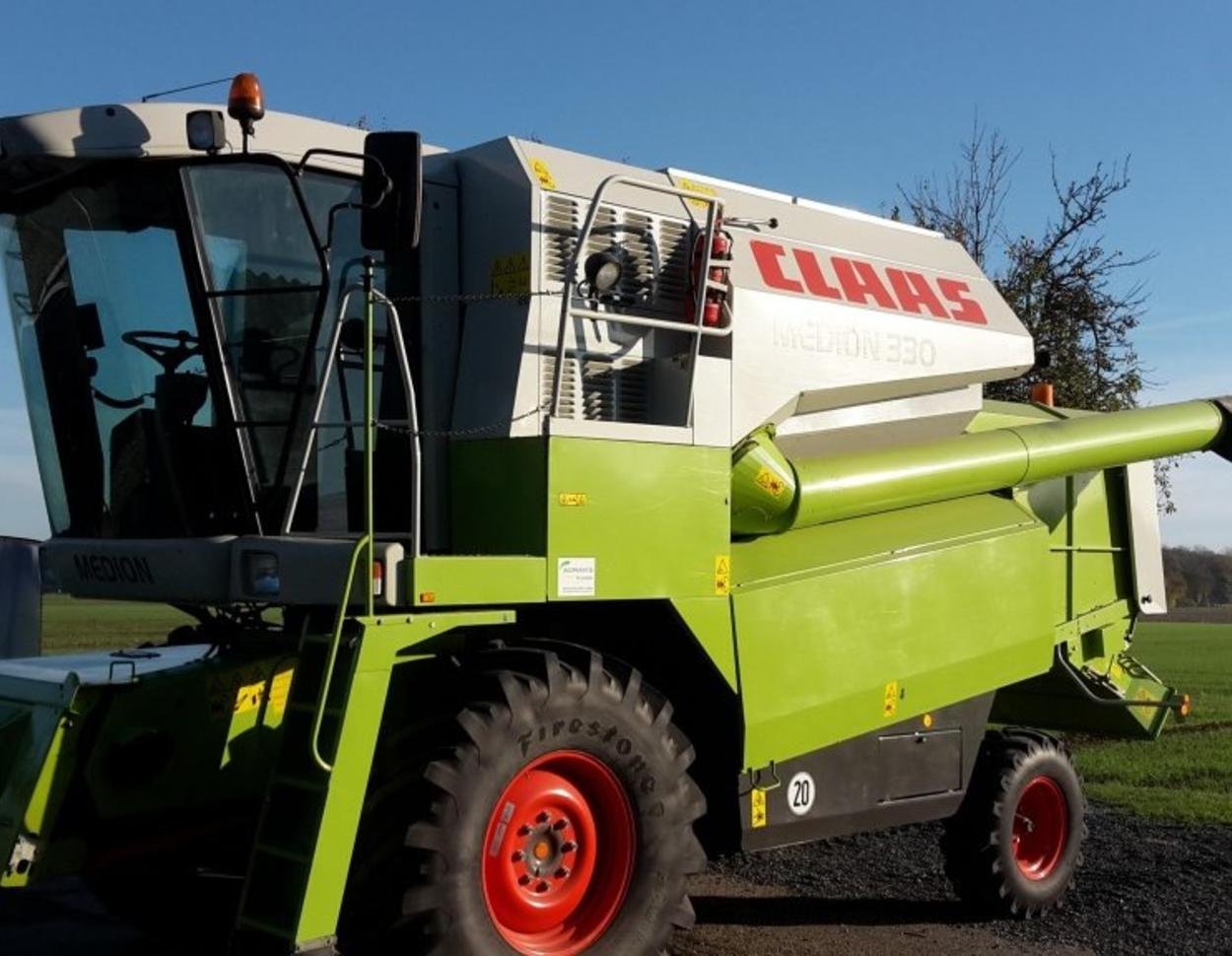 Maszyna żniwna CLAAS Medion 330