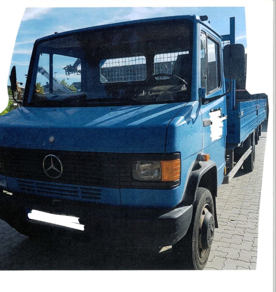 Truck Mercedes Benz 809 D