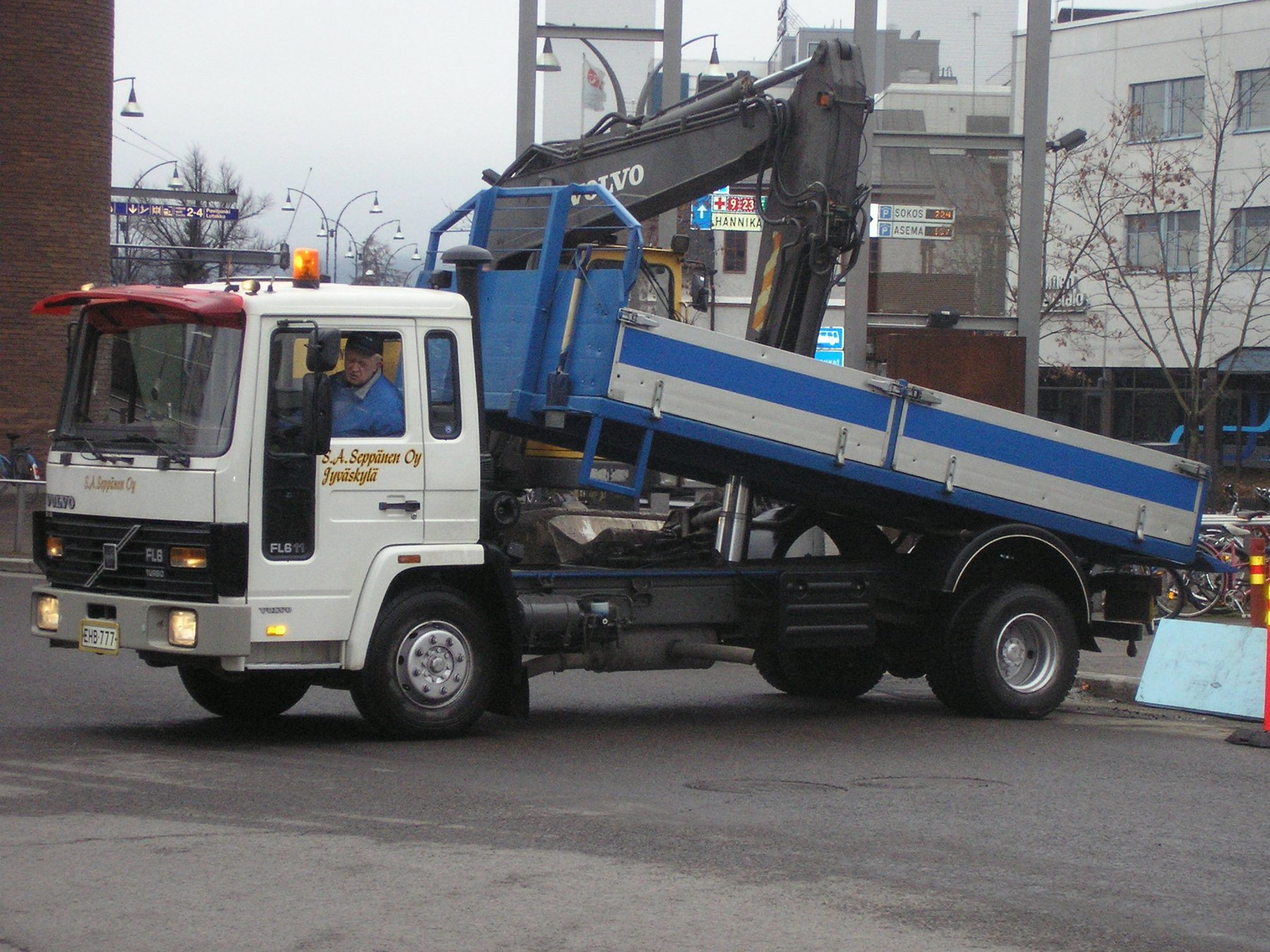 Truck Volvo FL6/370