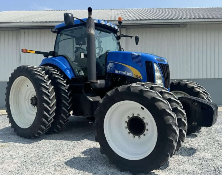 Tractor New Holland T8040