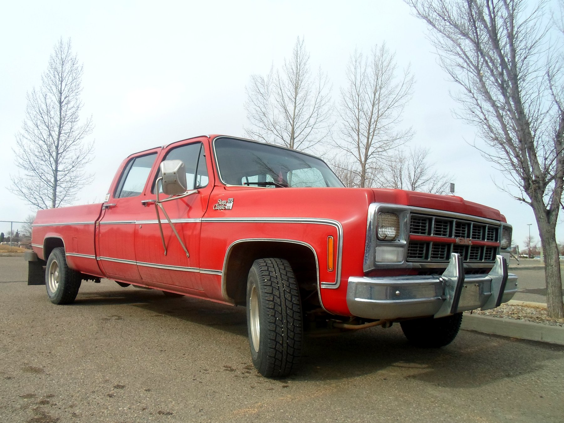Truck GMC SIERRA CLASSIC