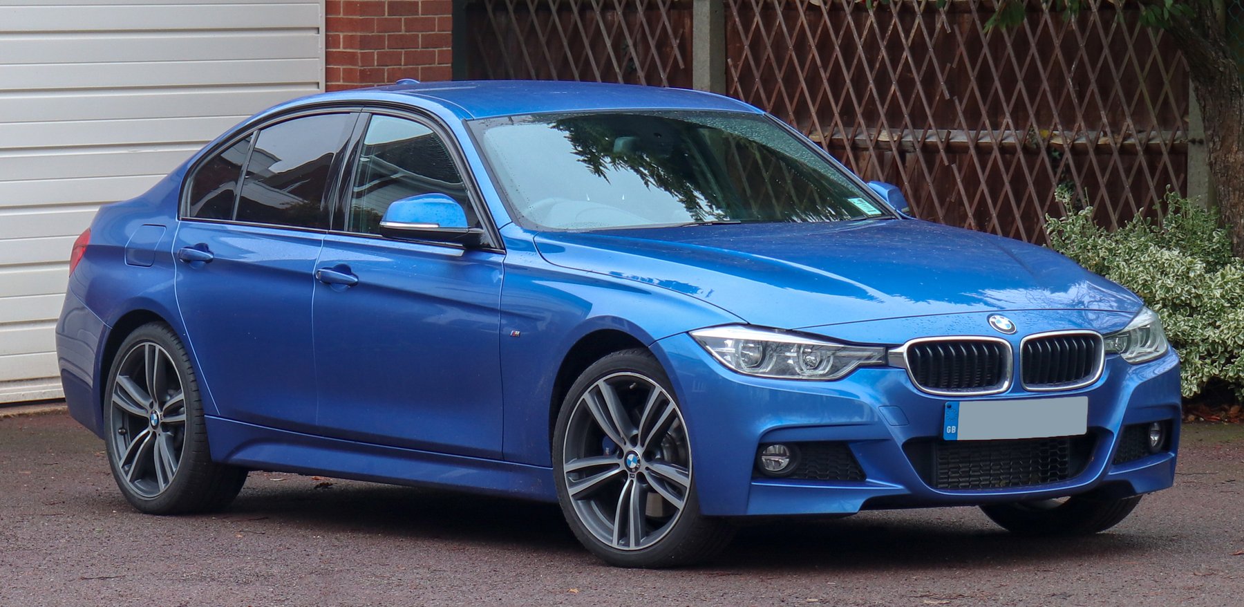 Samochód dostawczy Bmw 320d xDRIVE