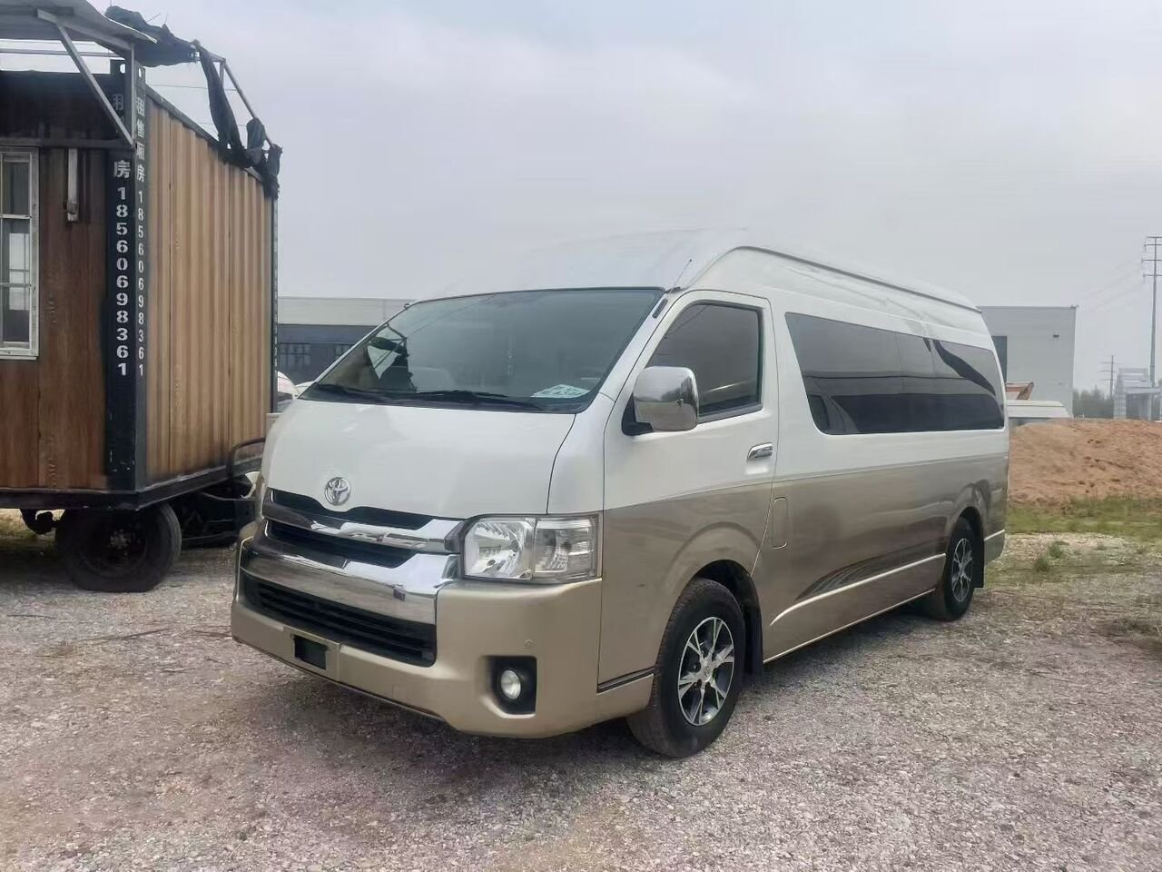 Van Toyota HIACE 2.7I LANG