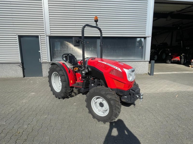 Tractor McCormick X2.055